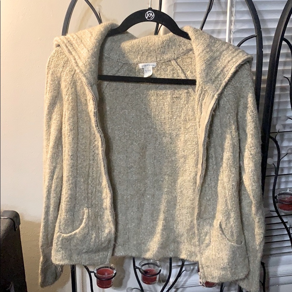 Maurice’s zipper sweater with pockets, size S